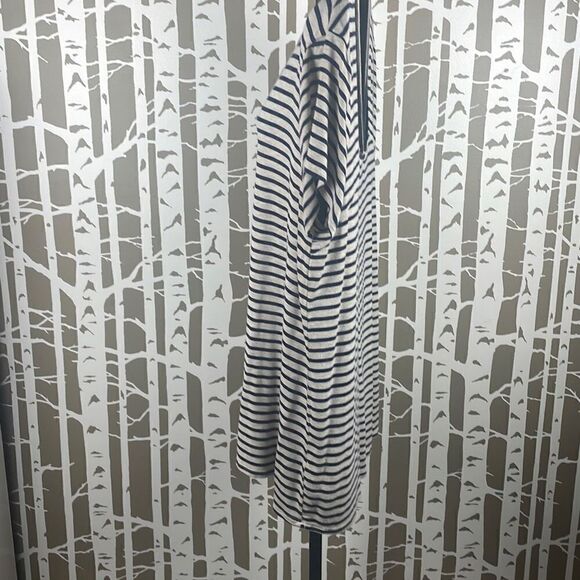 Free Kisses Striped Tunic Tee 2X Navy Oatmeal - Picture 5 of 10